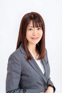 代表者 : 代表取締役　宮崎　幸奈　氏