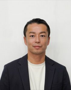 代表者 : 代表取締役　山岸　敬広　氏